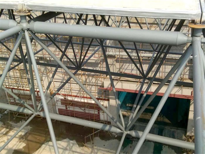 广丰县公安局网架天基板屋面